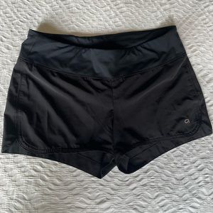 Gap maternity running shorts